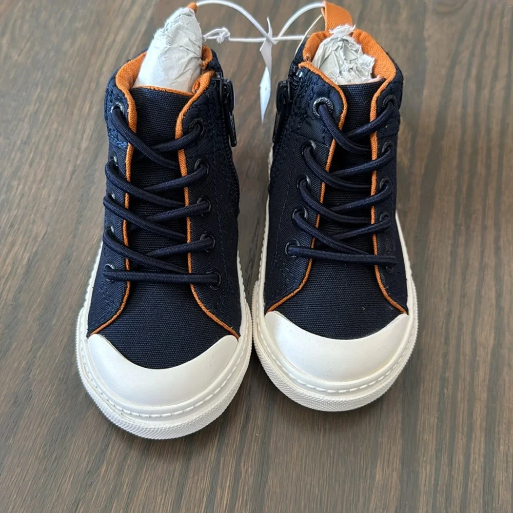 Old Navy Quilted High Top Sneakers Toddler 5T Navy Tan